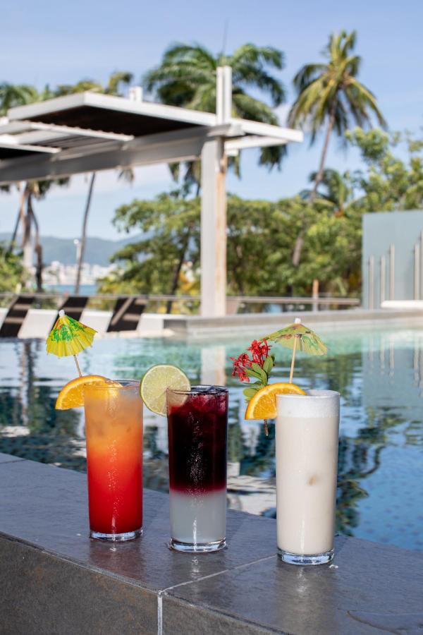 Ramada by Wyndham Acapulco Hotel&Suites Exterior foto