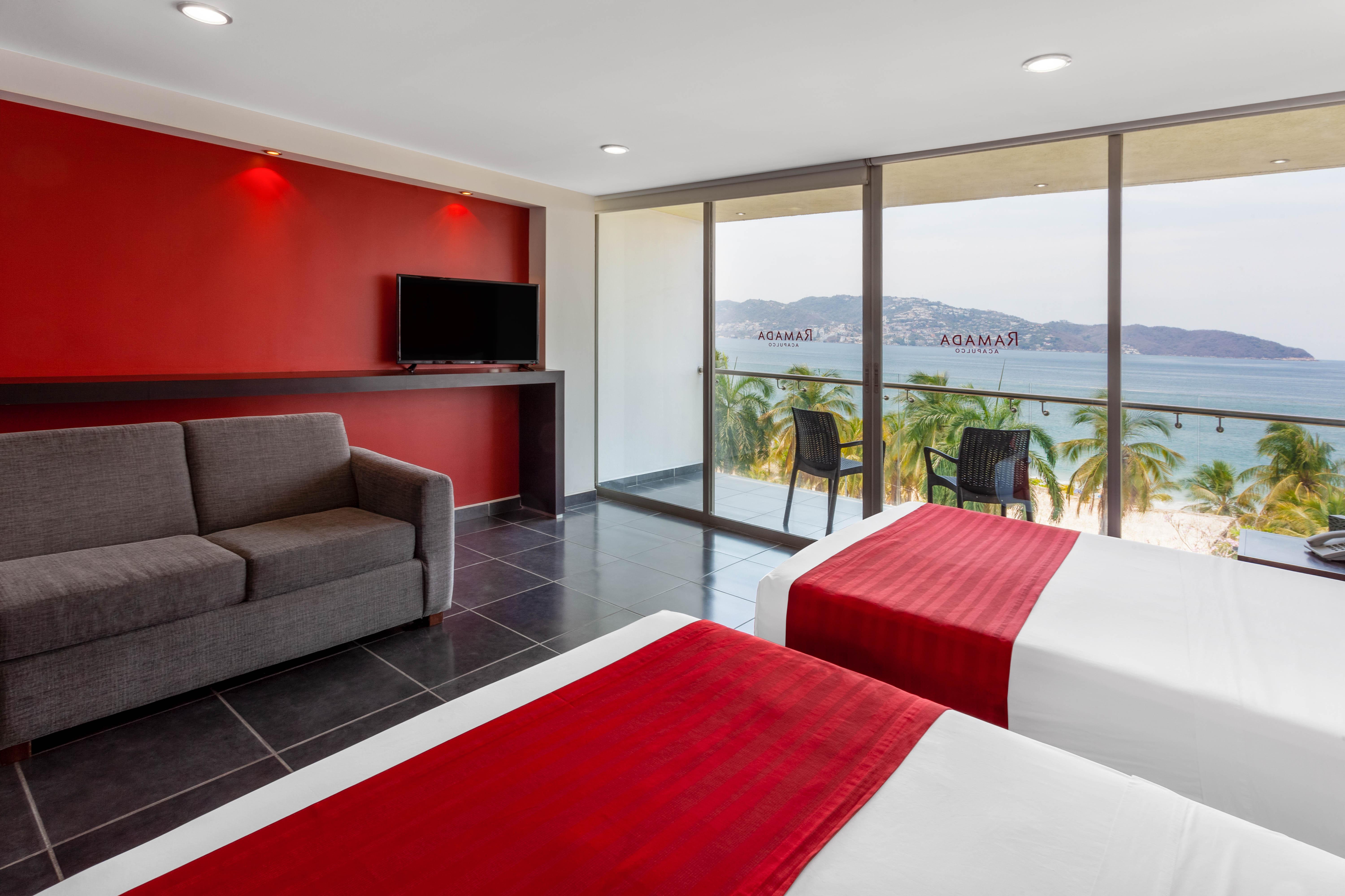 Ramada by Wyndham Acapulco Hotel&Suites Exterior foto