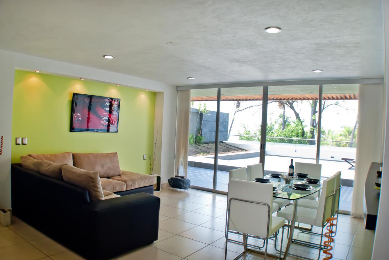 Ramada by Wyndham Acapulco Hotel&Suites Exterior foto